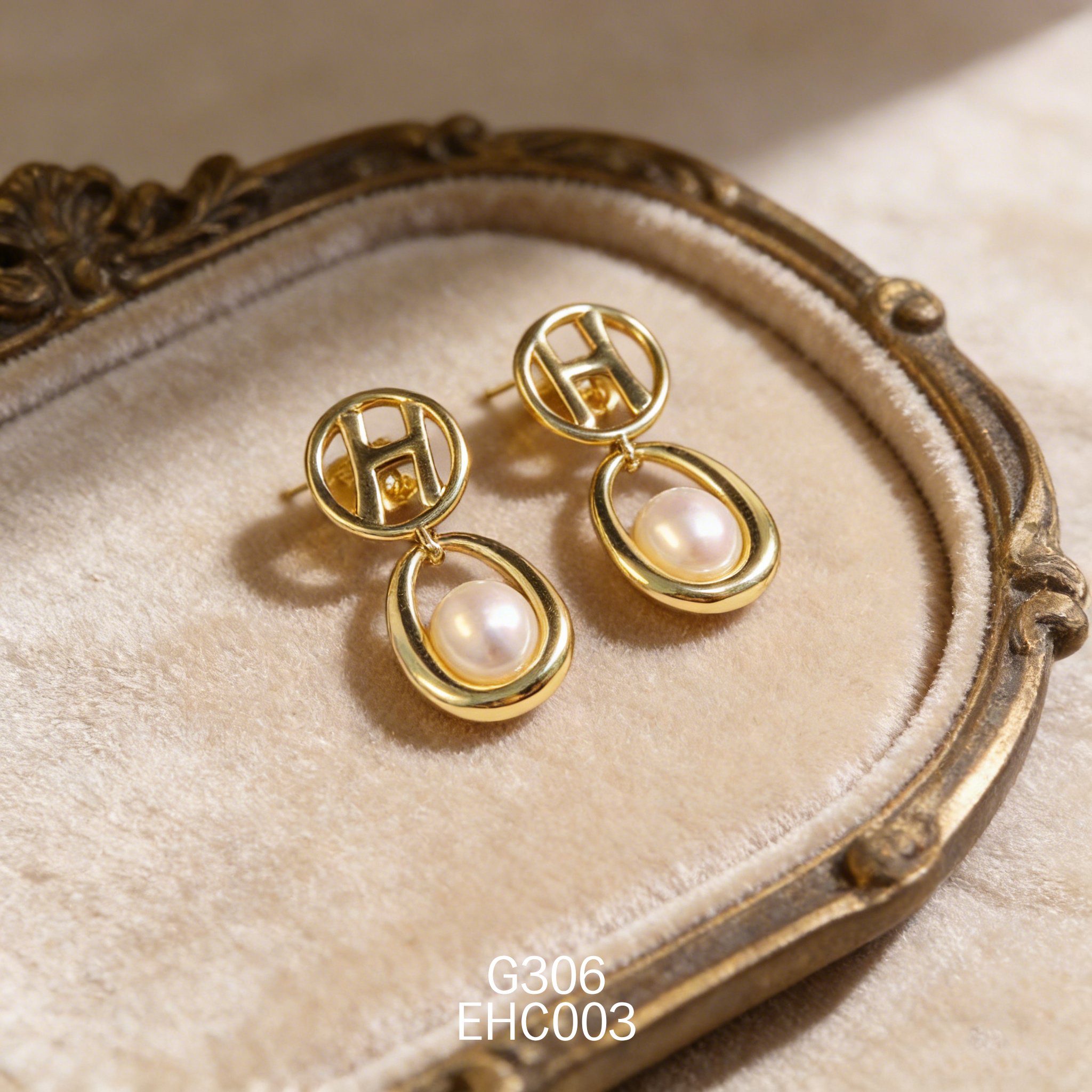 电镀黄金珍珠耳环