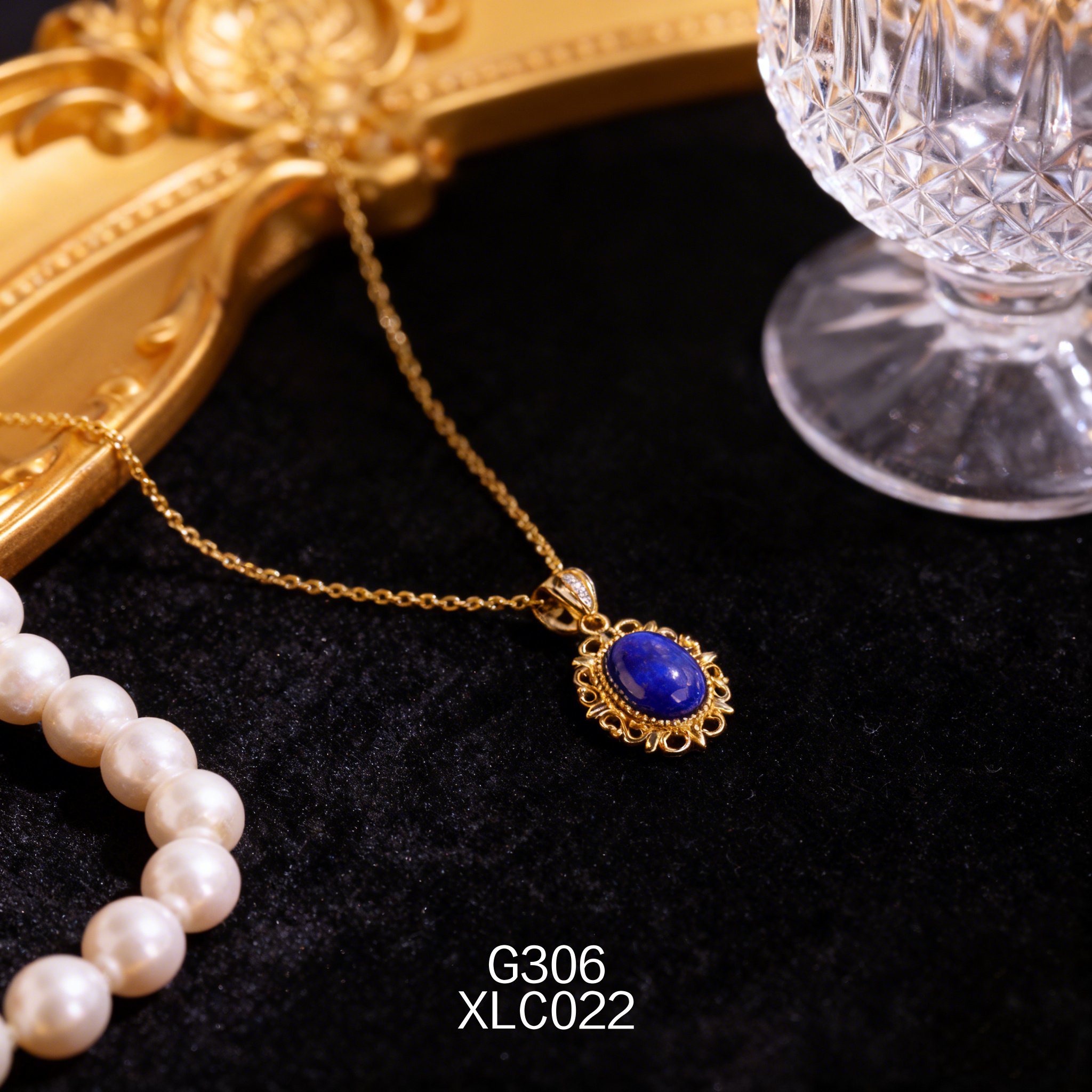 Gold-plated 8 x 11mm Openwork Lapis Lazuli Necklace