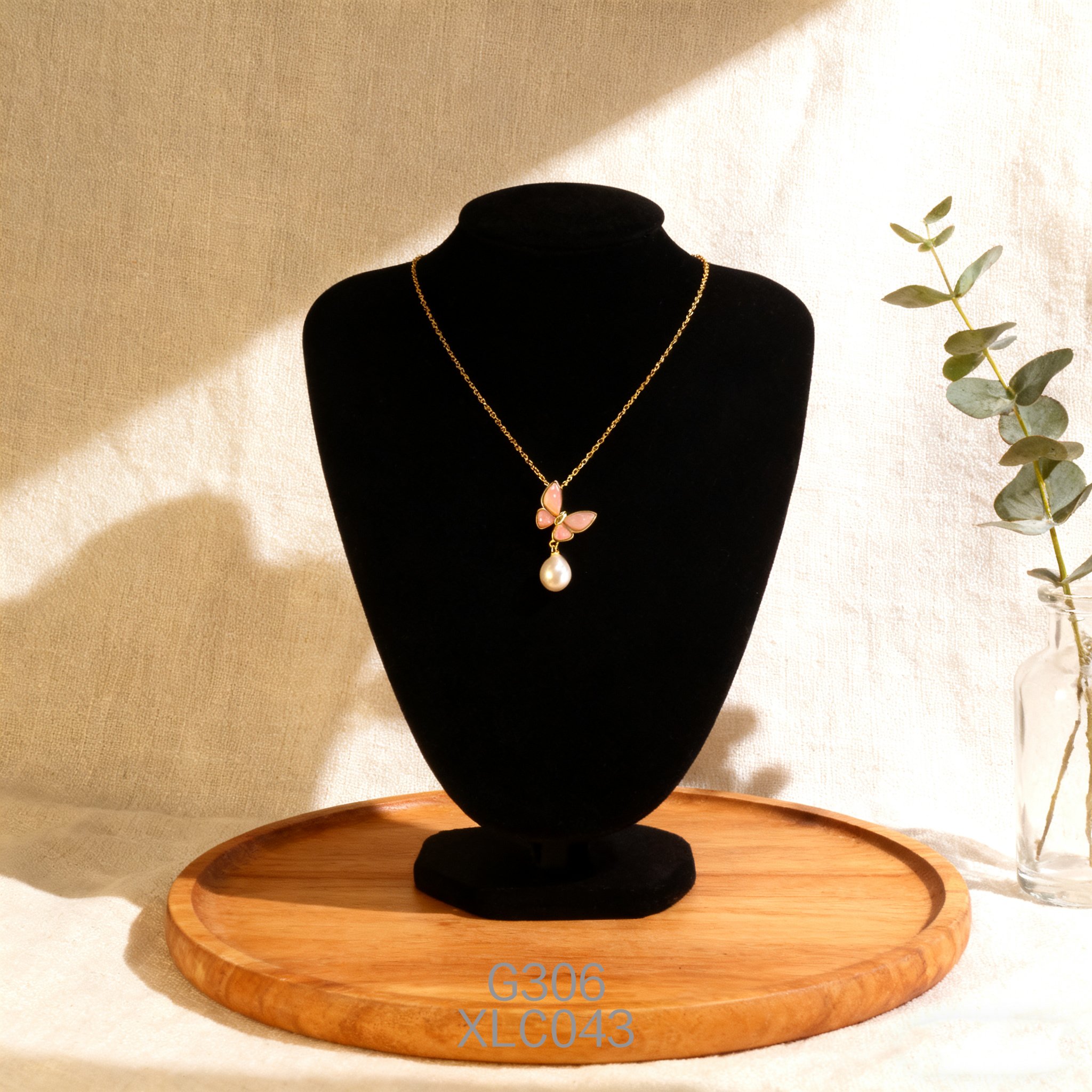 电镀黄金珍珠女皇贝项链