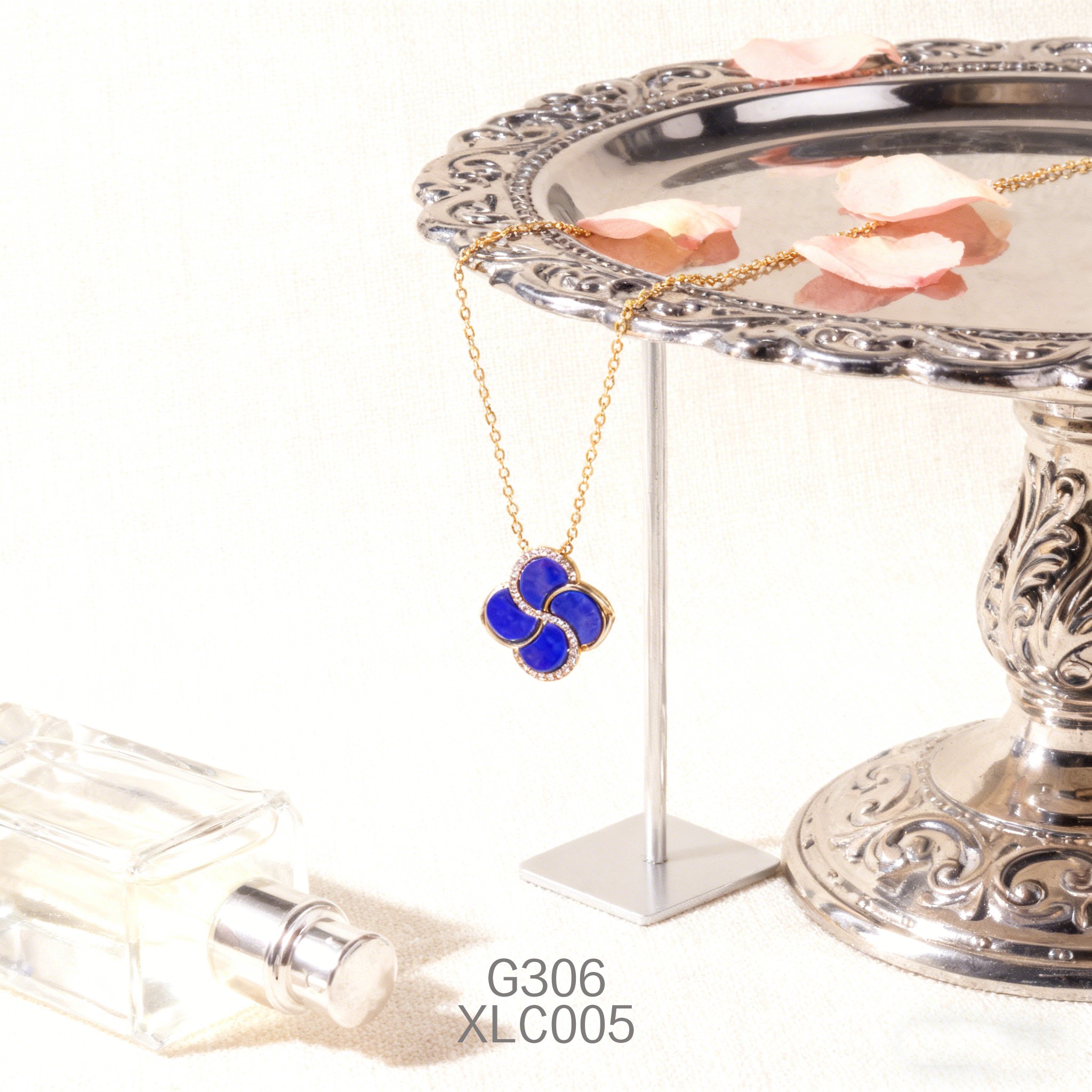 电镀黄金锆石四叶草青金项链