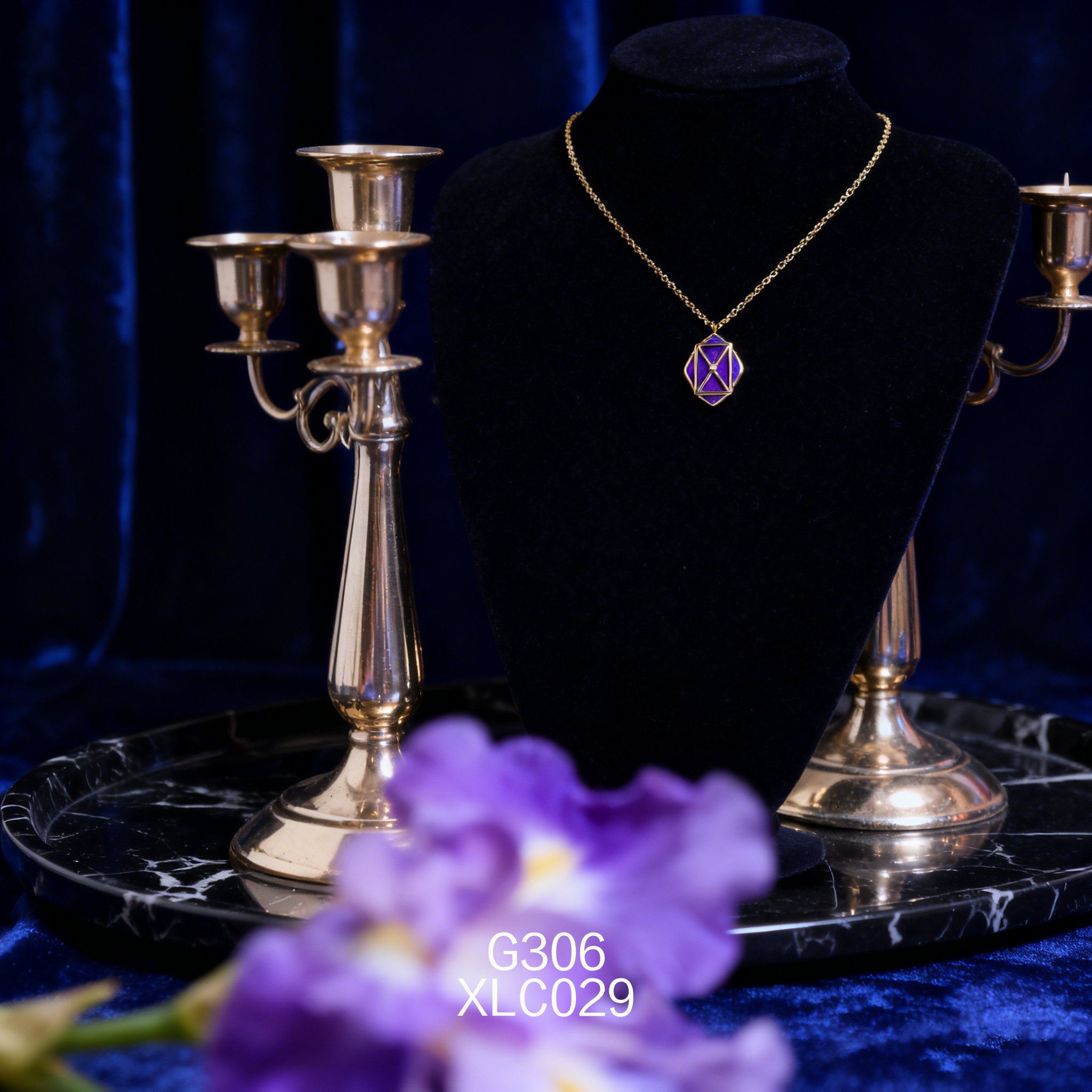 电镀黄金 12.8 ｘ 17.5mm 方块青金项链