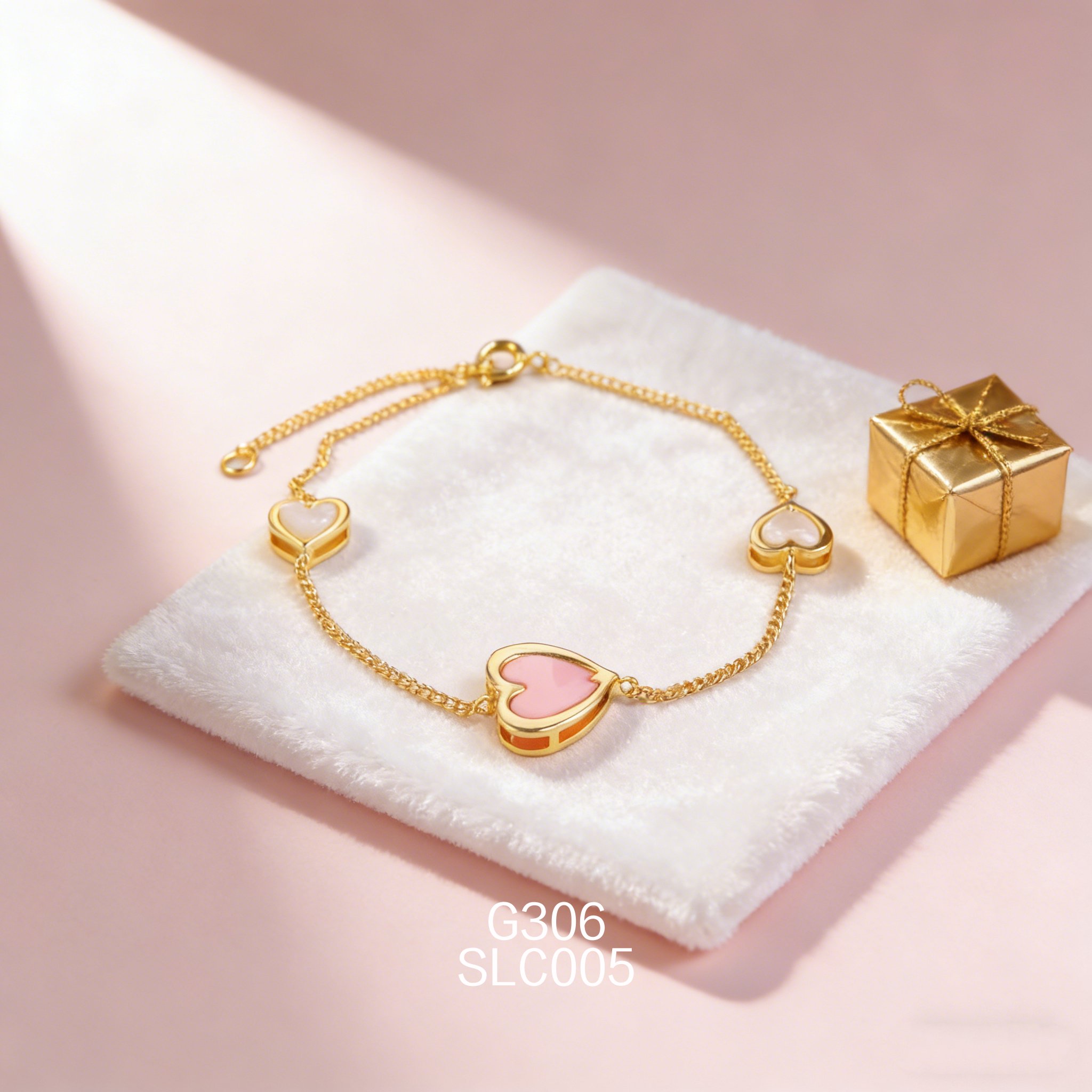 电镀黄金白贝女皇贝心形手链