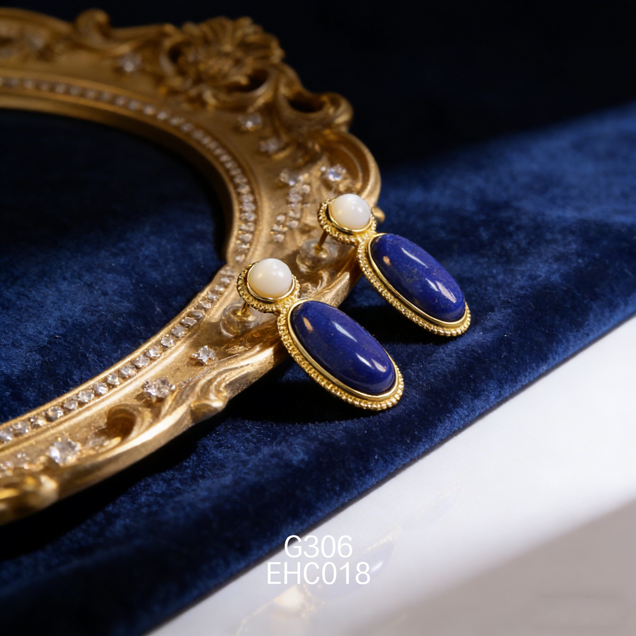 电镀黄金白贝青金石耳环