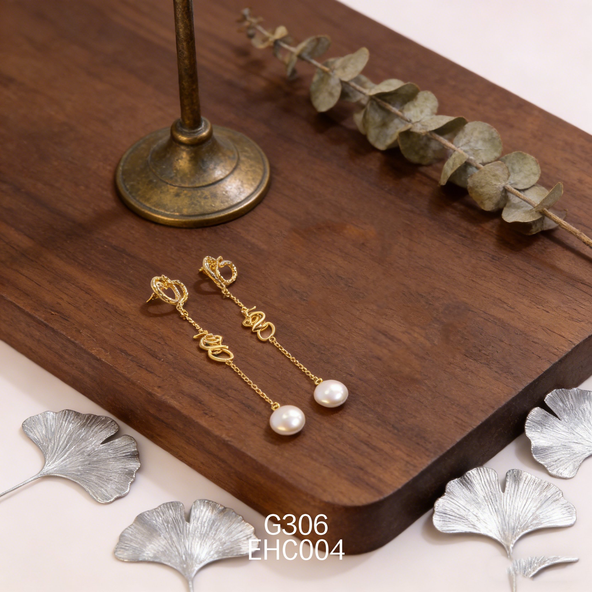 电镀黄金珍珠耳环