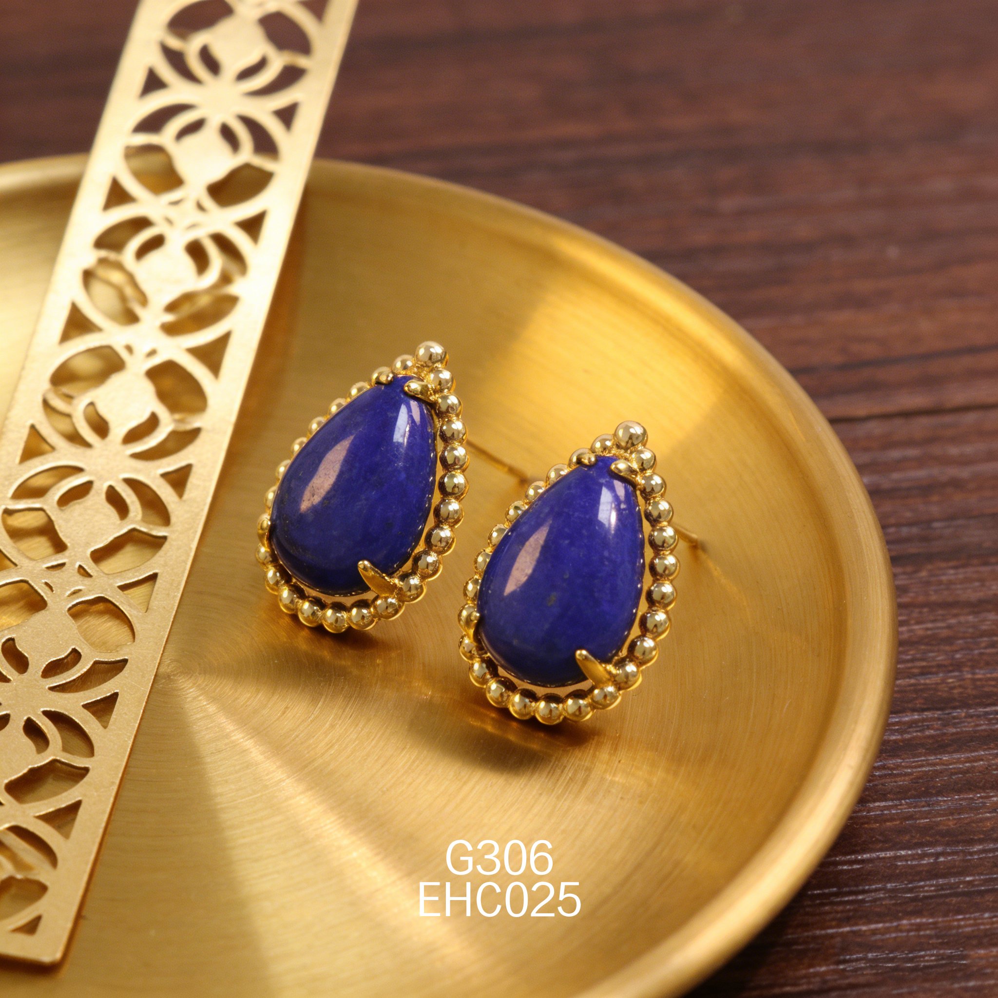 电镀黄金青金石耳环