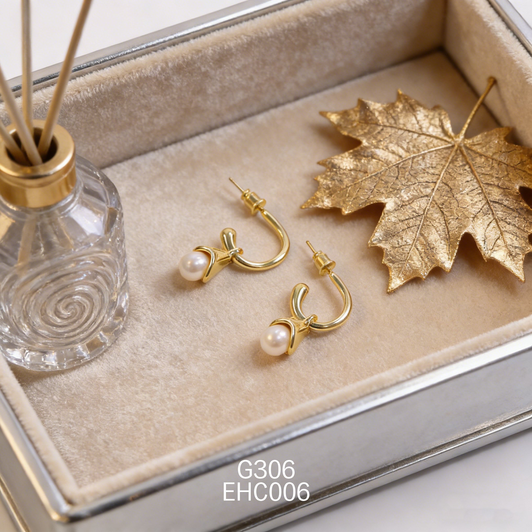 电镀黄金珍珠耳环